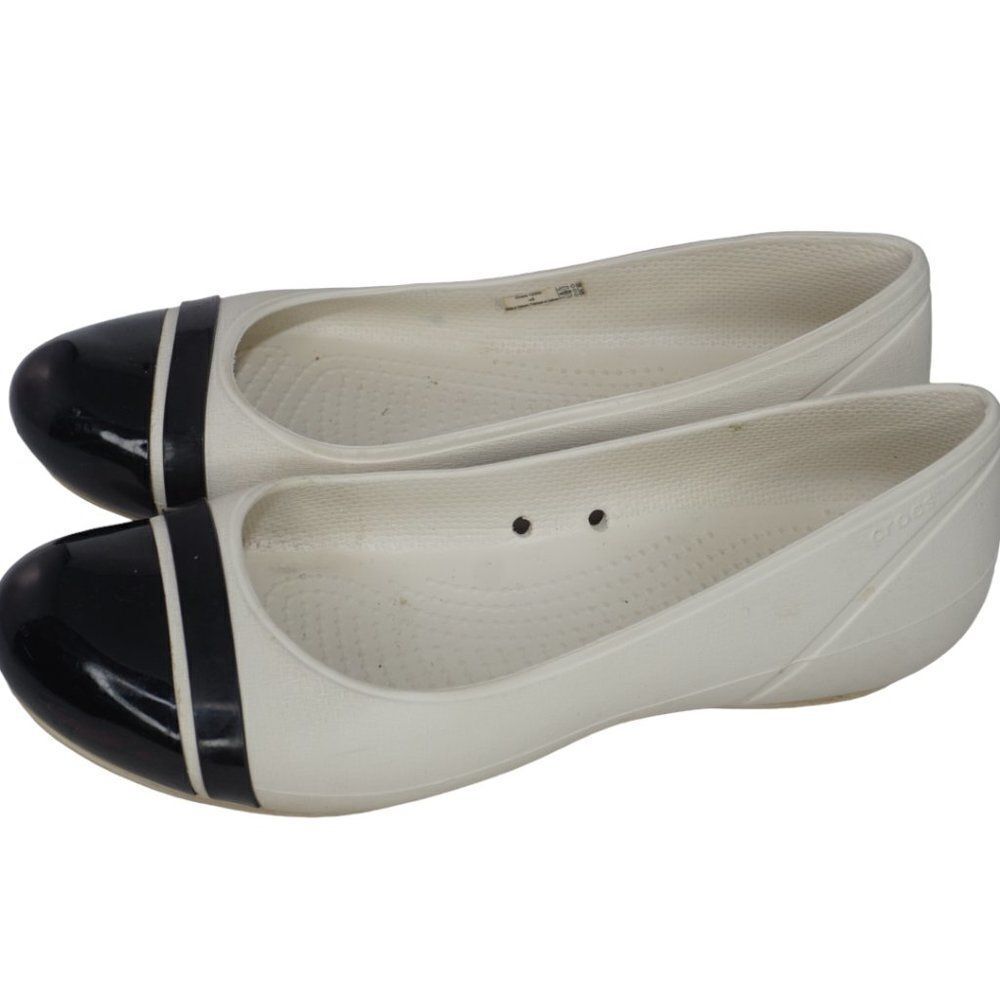 Crocs White and Black Almond Cap Toe Ballet Flats, Size 8 - Picture 3 of 7